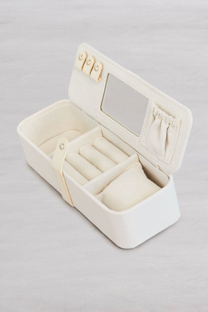 The Jewelry Case in Beige